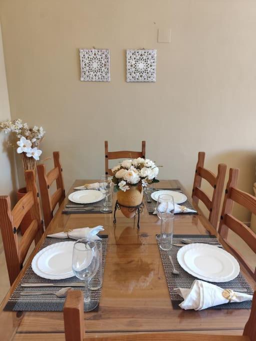 Penthouse Paradiso: 2Br Oasis In Casares Del Sol Εξωτερικό φωτογραφία