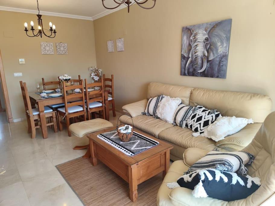 Penthouse Paradiso: 2Br Oasis In Casares Del Sol Εξωτερικό φωτογραφία