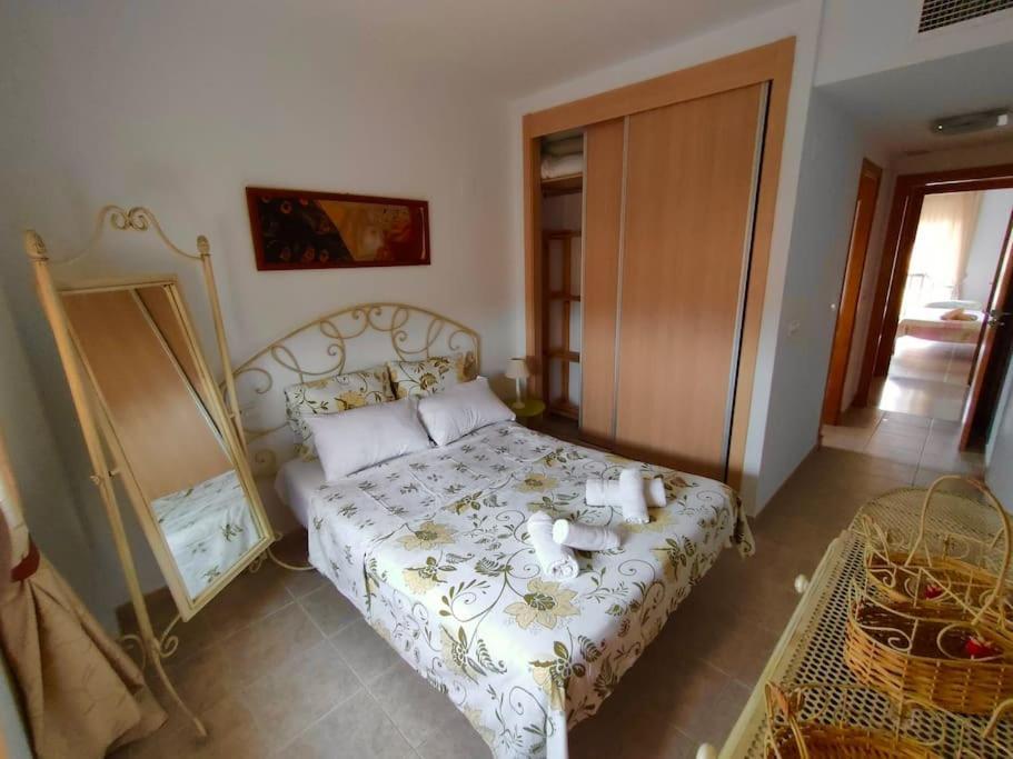Penthouse Paradiso: 2Br Oasis In Casares Del Sol Εξωτερικό φωτογραφία